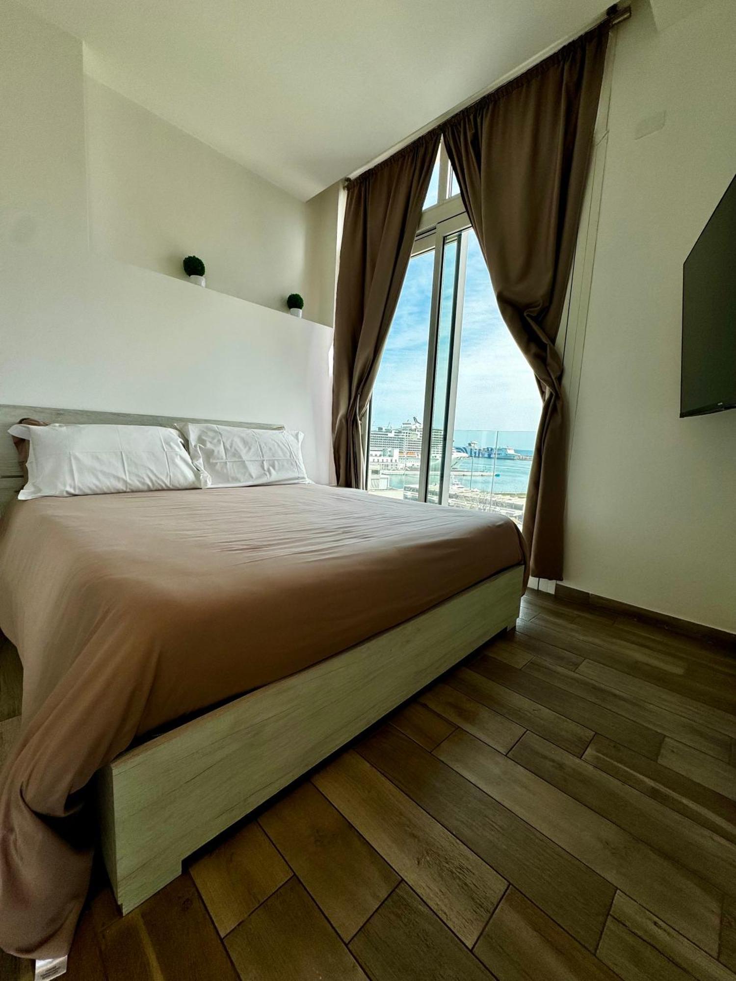 Palermo Inn Marina Exclusive View Buitenkant foto